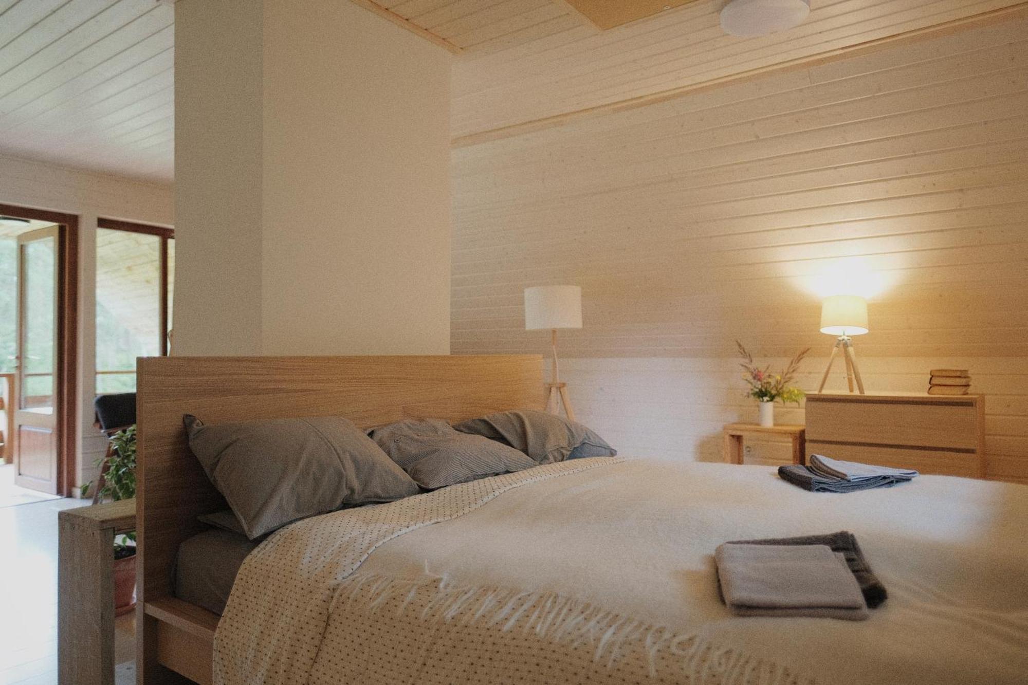 Secluded Holiday Home With Sauna In National Park By The Sea Vaide Exterior photo